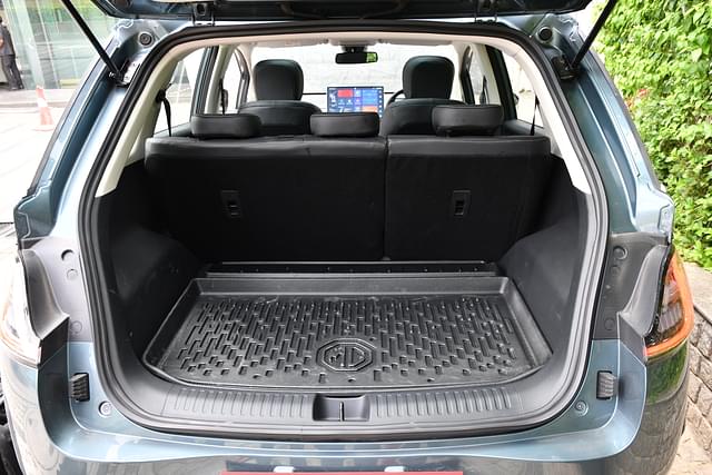 Rear View Image - 3695