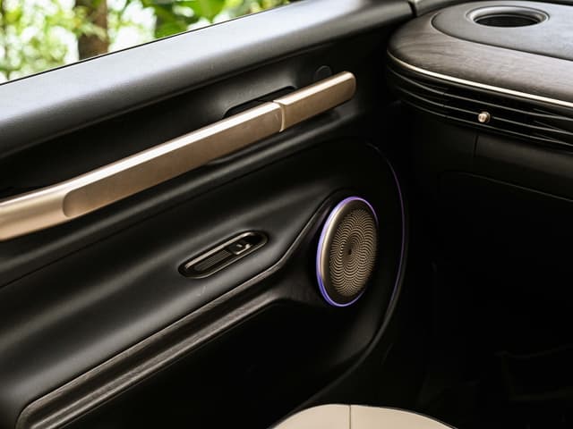 Door Controls Image - 29412