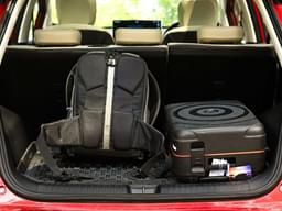 Mg Windsor Cabin Boot Access