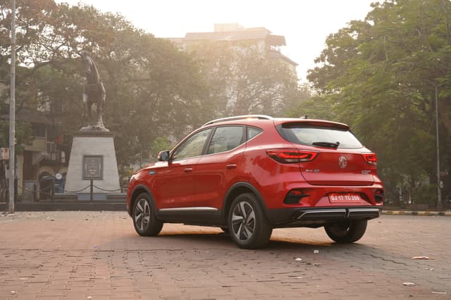 Rear View Image - 4033