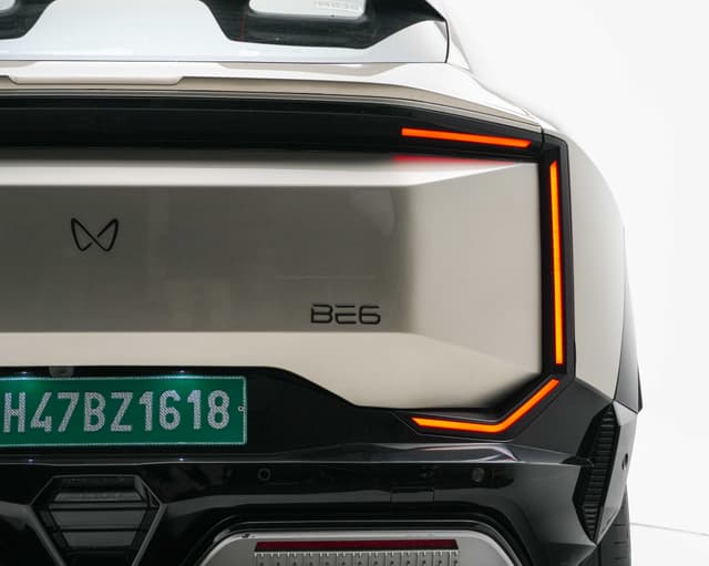 Rear View Image - 30406