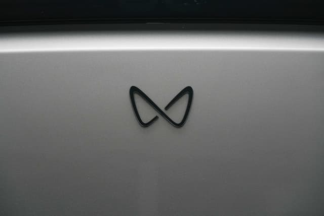 Front Logo Image - 30408