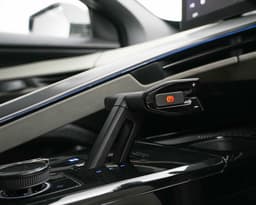 Mahindra Be 6e Console Storage