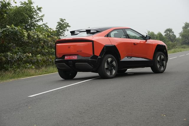 Rear View Image - 7503