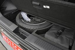 Mahindra Be 6e Color Black