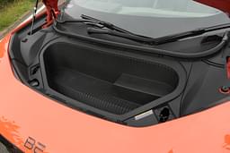 Mahindra Be 6e Color Orange