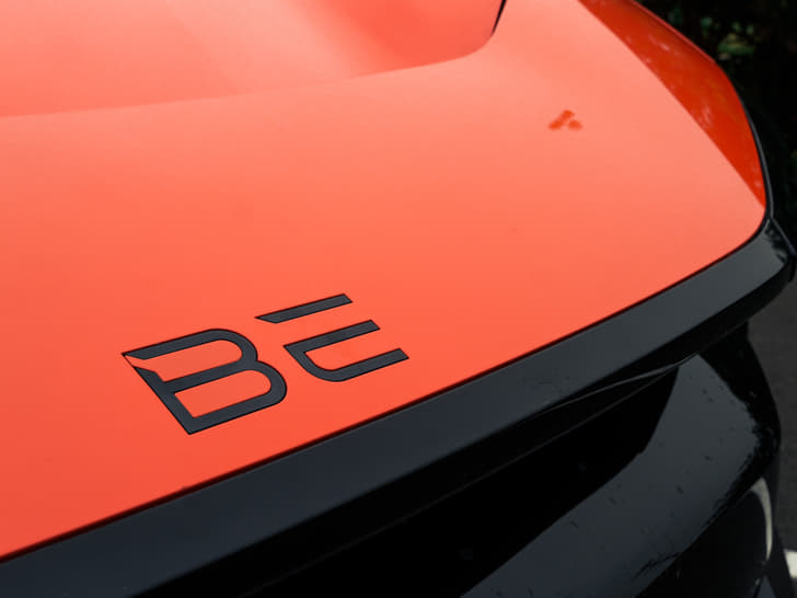 Closed Bonnet