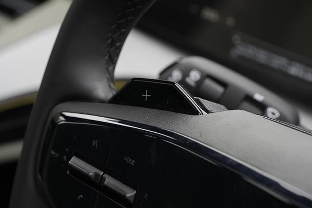 Steering Wheel Image - 7892