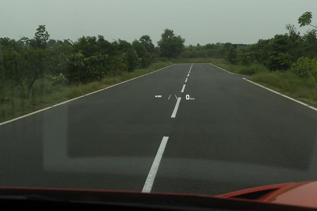 Front Windshield Image - 8012