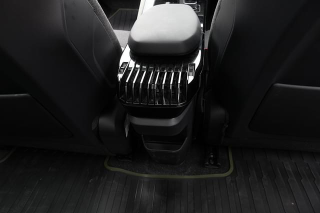 Console Storage Image - 8022