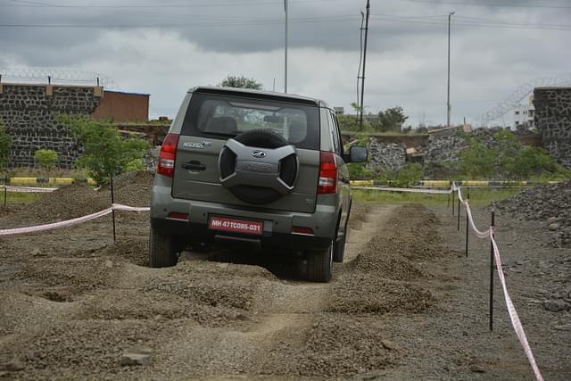 Rear View Image - 9005