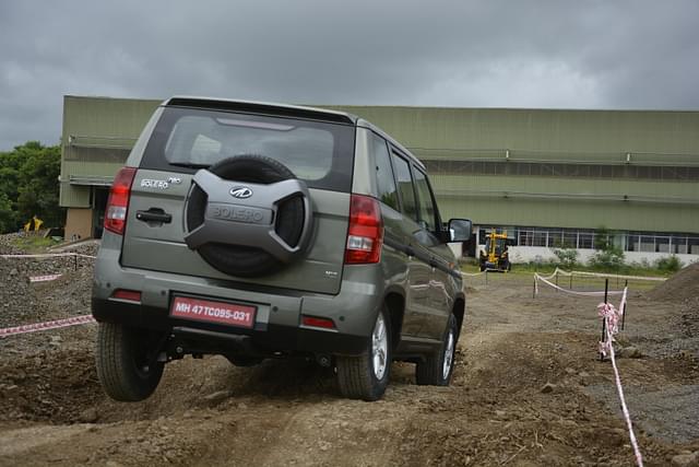 Rear View Image - 9010