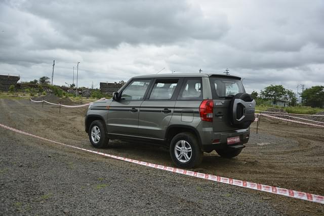 Rear View Image - 9014