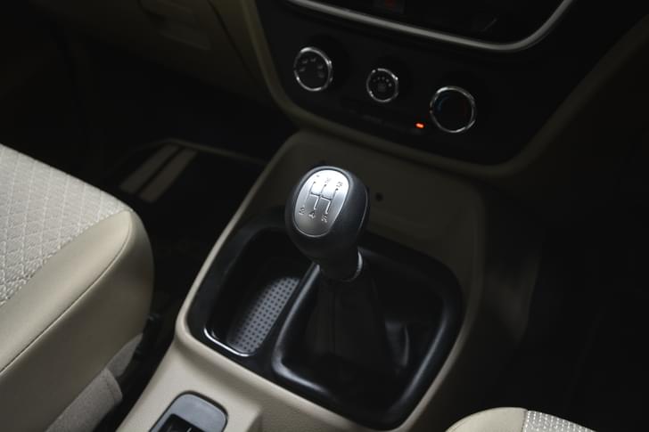 Mahindra Bolero Neo Gear Box