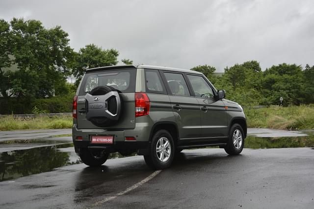 Rear View Image - 9030
