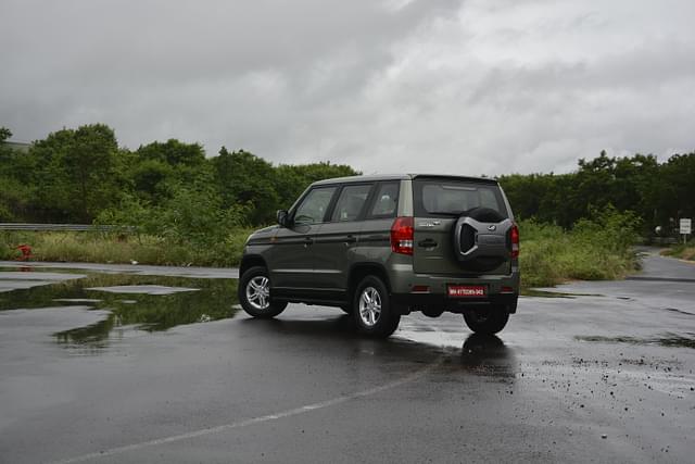 Rear View Image - 9031