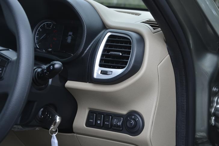 Mahindra Bolero Neo Dashboard