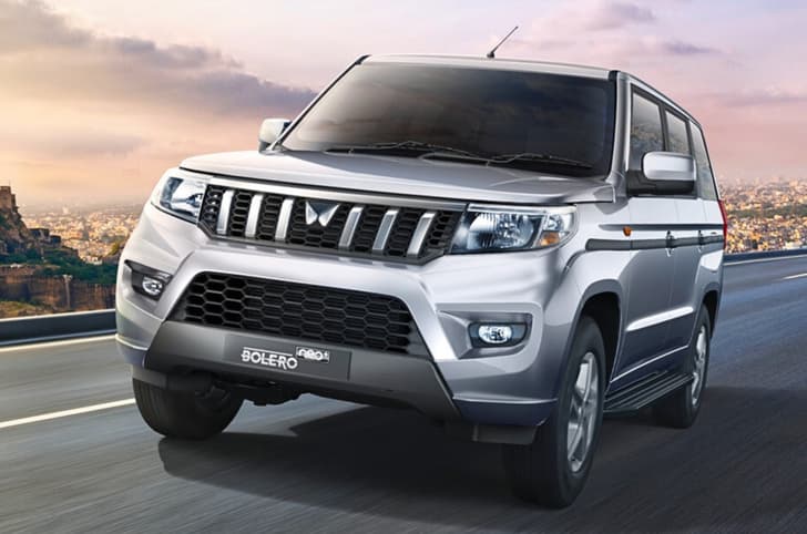 Mahindra Bolero Neoplus Front Right Three Quarter