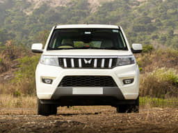 Mahindra Bolero Neoplus Front View