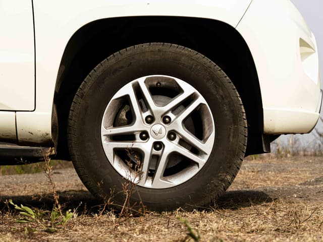 Alloy Wheels Image - 31774