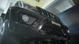 Mahindra Bolero Color Black