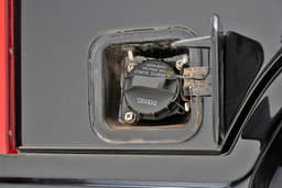 Mahindra Bolero Closed Fuel Lid