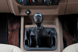 Mahindra Bolero Gear Box 5 Speed