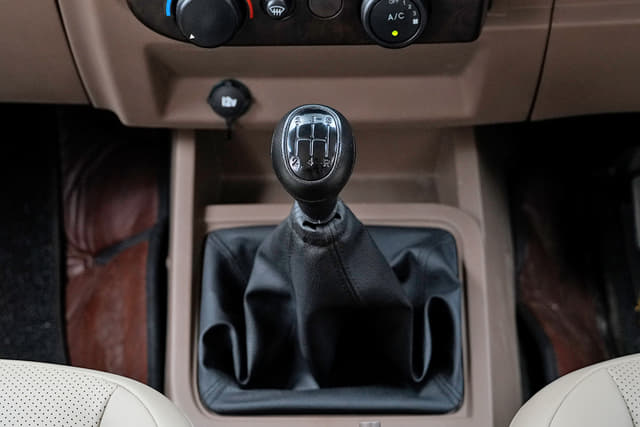 Gear Box 5 Speed