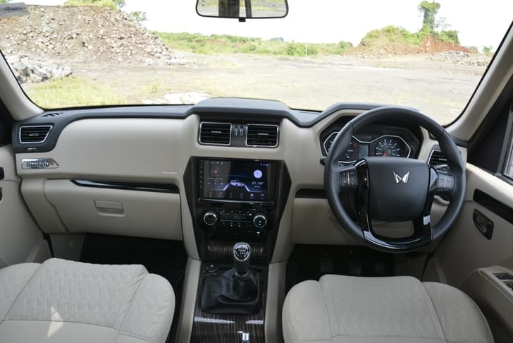 Mahindra Scorpio Classic Dashboard