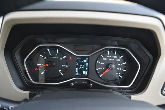 Instrument Cluster Image - 7574