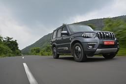 Mahindra Scorpio Classic Front Right Three Quarter