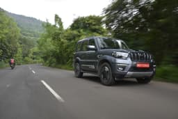 Mahindra Scorpio Classic Front Right Three Quarter