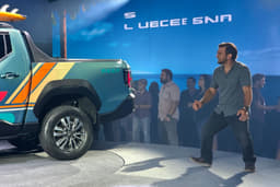 Mahindra Scorpio Lifestyler Rear Left Three Quarter