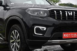 Mahindra Scorpio N Headlight