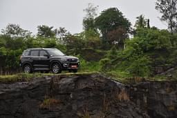 Mahindra Scorpio N Front Right Three Quarter