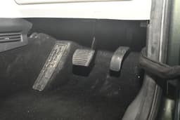 Mahindra Thar Roxx Foot Controls