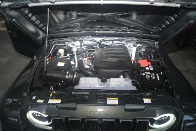 Open Bonnet Engine Shot Image - 1230