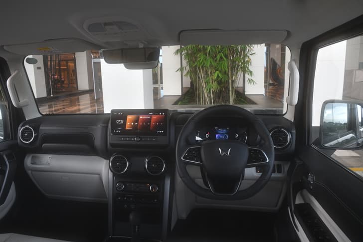 Mahindra Thar Roxx Dashboard