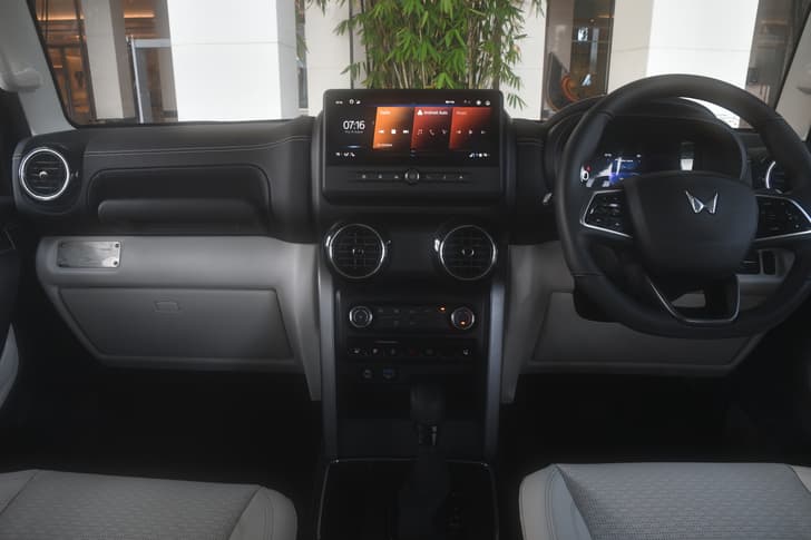 Mahindra Thar Roxx Dashboard