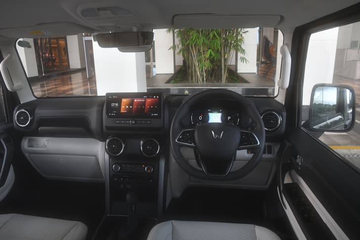 Mahindra Thar Roxx Dashboard