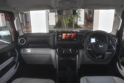Mahindra Thar Roxx Dashboard