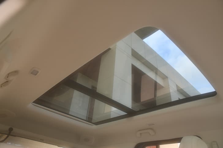 Mahindra Thar Roxx Car Roof