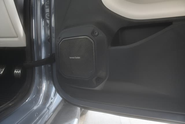 Door Controls Image - 1293