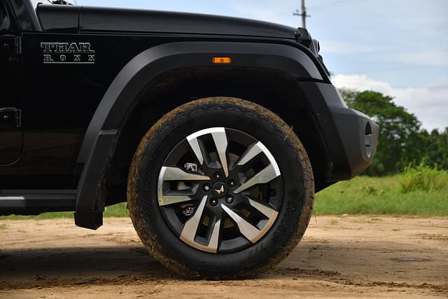 Alloy Wheels Image - 1316