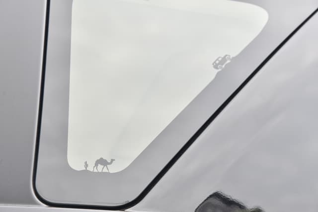 Rear Quarter Glass Image - 1338