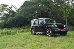 Mahindra Thar Roxx Front Right Three Quarter