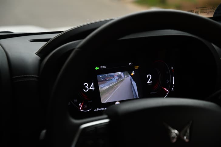 Mahindra Thar Roxx Dashboard