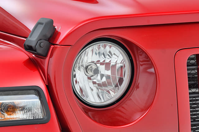 Headlight Image - 33026