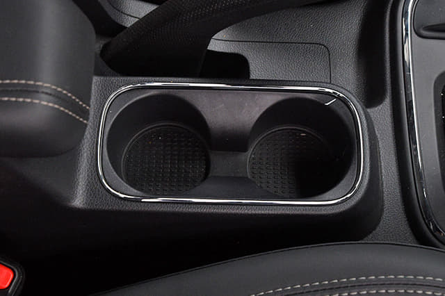 Center Console Cup Holders Image - 33035