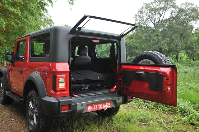 Rear View Image - 14348